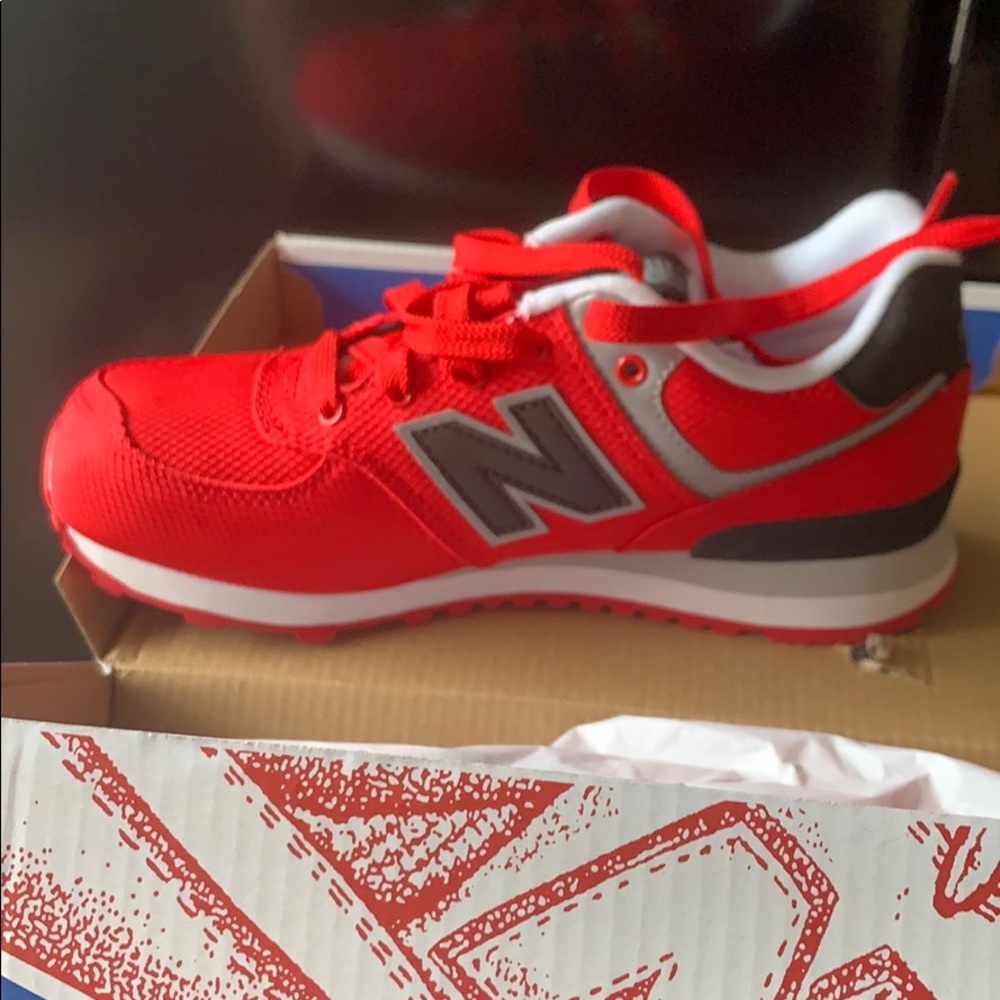 New New Balance kids shoes size 2